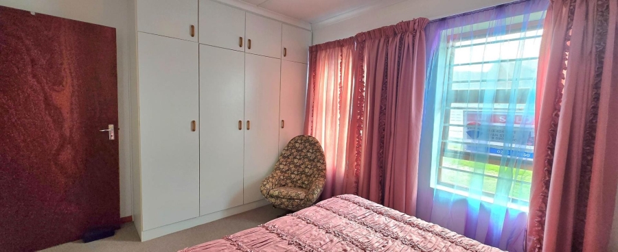 3 Bedroom Property for Sale in Franskraal Western Cape